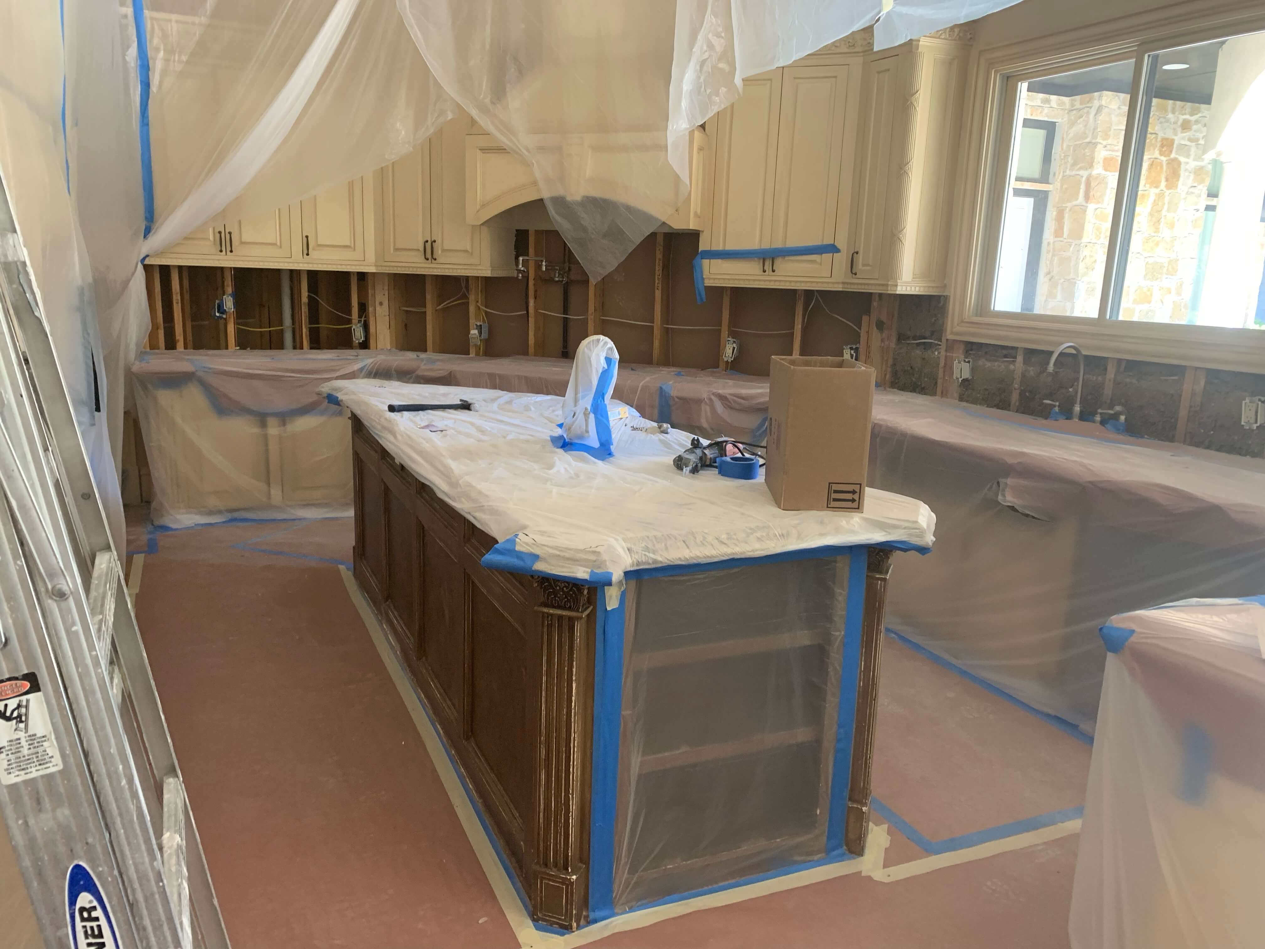Kitchen before remodeling